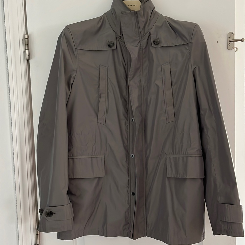 Burberry mens raincoat - Picture 4 of 11